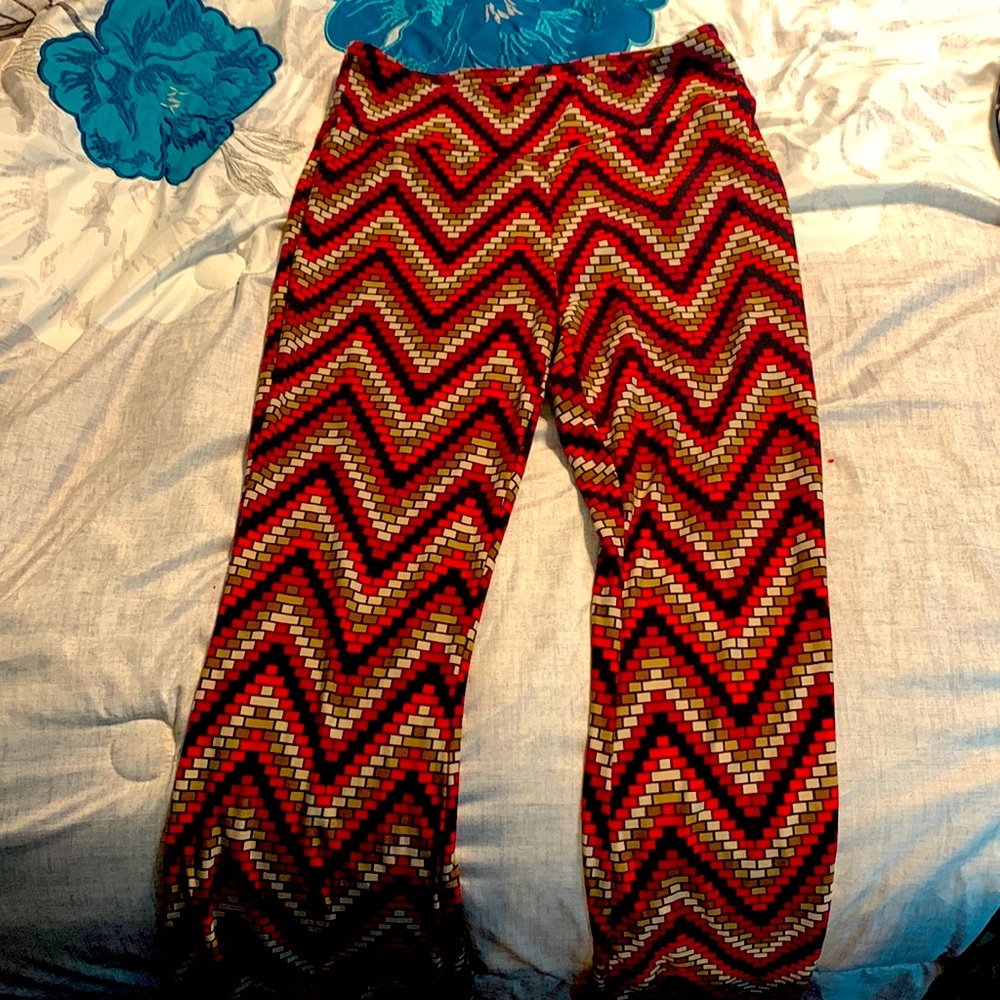 I’m selling a pair of color flair out pants